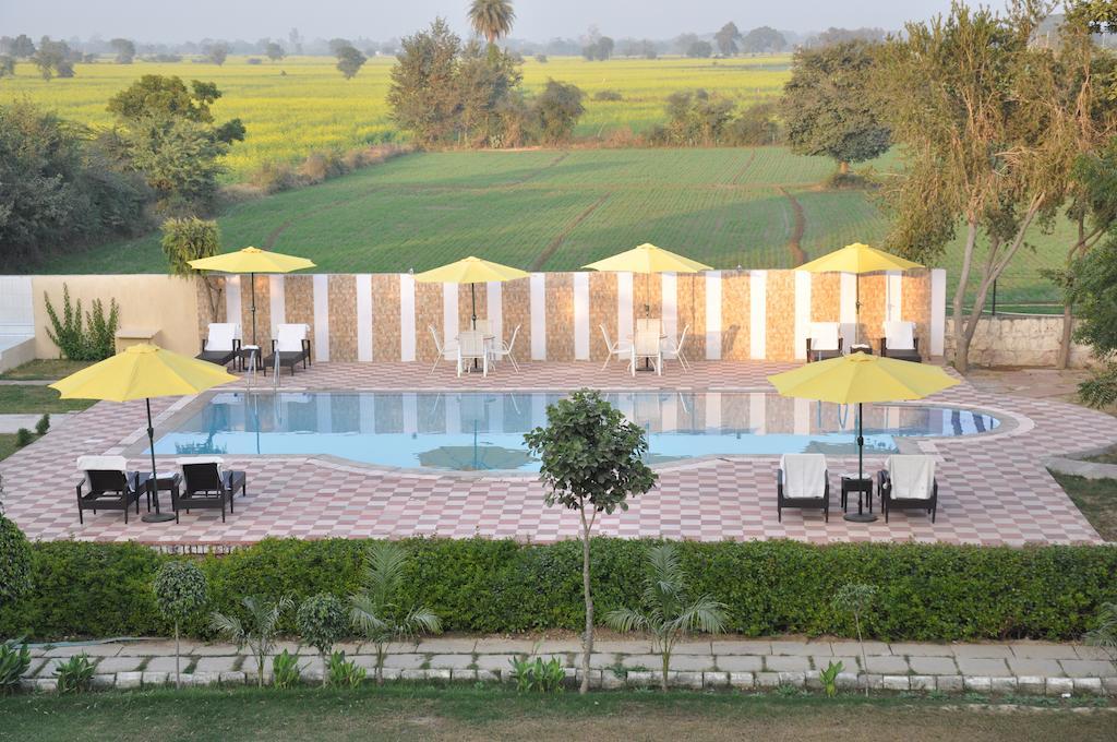 Kadamb Kunj Resort Bharatpur Exterior foto